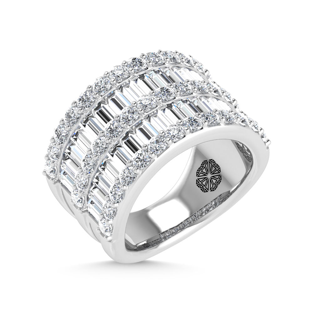 14K White Gold 3 Ct.Tw. Labgrown Diamond Round and Baguette Cut Fashion Band